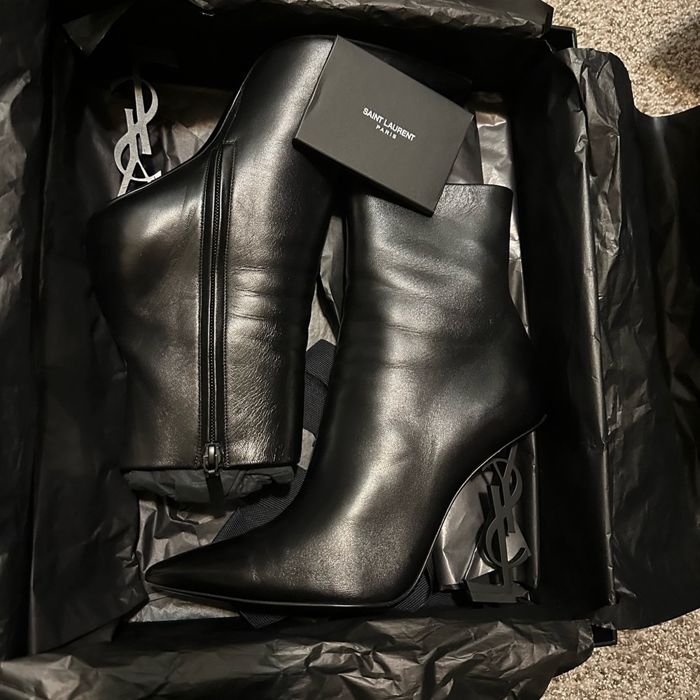 Saint Laurent Black Heeled Boots with Stiletto Heel